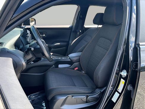 Used 2024 Honda HR-V Sport image 8