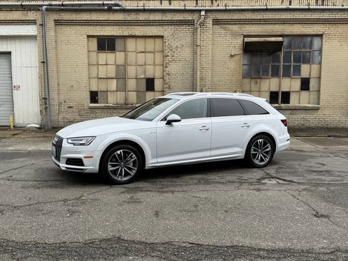 Used 2019 Audi A4 2.0T allroad Premium Plus w/ Premium Plus Package AWD/4WD image 3