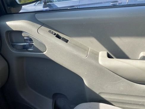 Used 2021 Nissan Frontier S w/ S Utility Package image 20