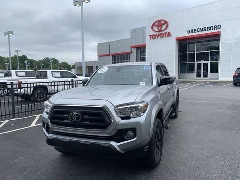 Certified 2023 Toyota Tacoma SR5 RWD image 1