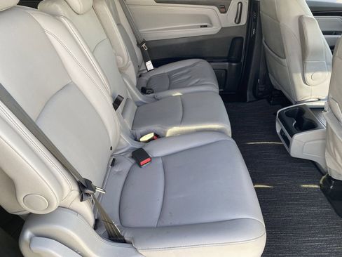 Certified 2024 Honda Odyssey Touring image 11