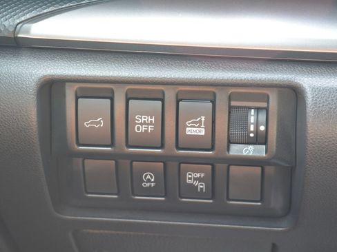 Used 2024 Subaru Forester Premium AWD/4WD image 18