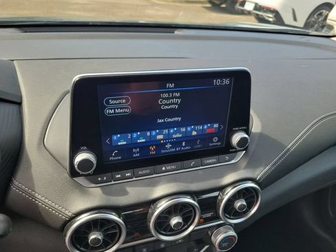 Used 2024 Nissan Sentra SV FWD image 28