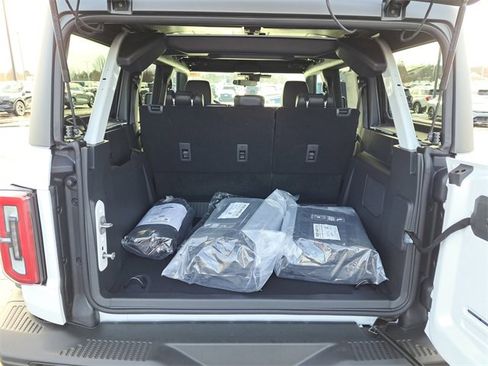 New 2025 Ford Bronco Badlands image 52