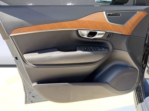 Certified 2023 Volvo XC90 B6 Plus w/ Protection Package Premier image 21