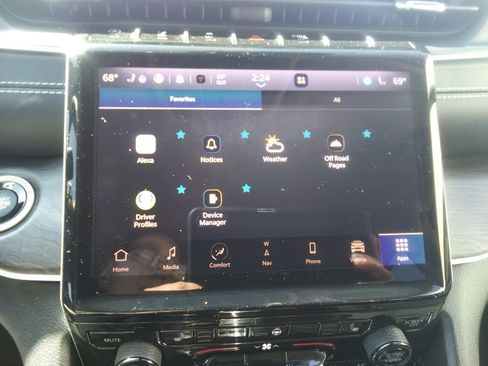 Used 2022 Jeep Grand Cherokee L Limited image 32