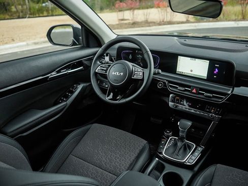 New 2026 Kia Seltos S image 14