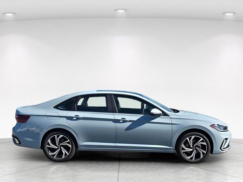 New 2026 Volkswagen Jetta SEL FWD image 6