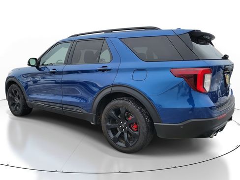 Used 2020 Ford Explorer ST w/ ST Street Pack AWD/4WD image 3