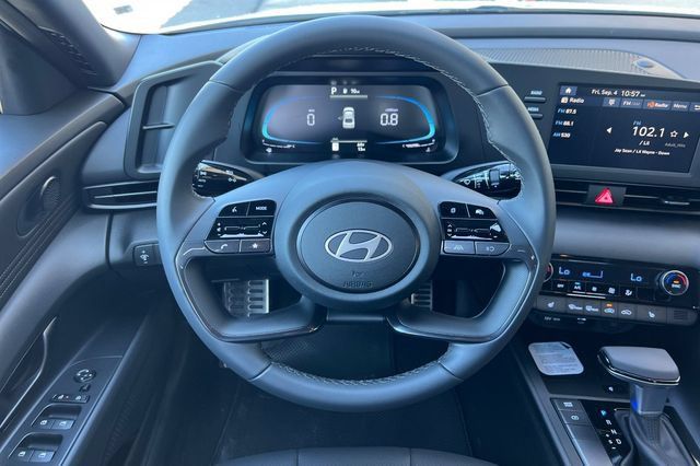 New 2026 Hyundai Elantra SEL Sport FWD image 13