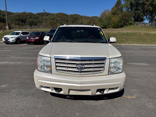 Used 2005 Cadillac Escalade 2WD image 3