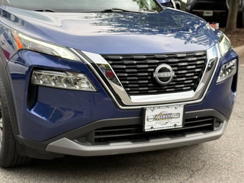Used 2023 Nissan Rogue SV w/ SV Premium B Package AWD/4WD image 8