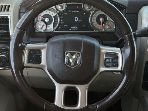 Used 2018 RAM 3500 Laramie Longhorn w/ Longhorn Southfork Package AWD/4WD image 16