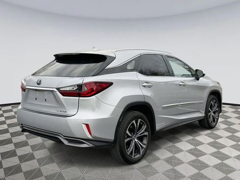 Used 2019 Lexus RX 450h AWD image 2
