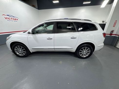 Used 2017 Buick Enclave Convenience FWD image 5