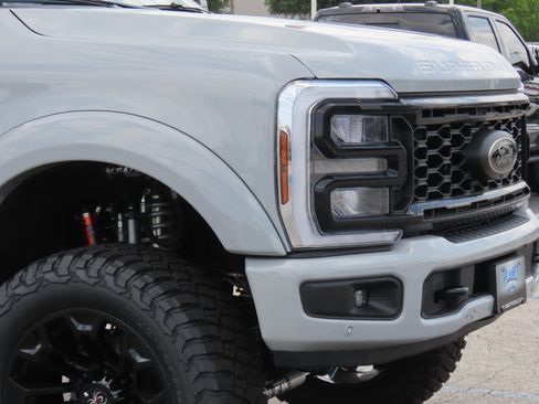 New 2026 Ford F250 Lariat w/ Black Appearance Package AWD/4WD image 6