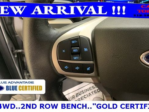 Used 2022 Ford Explorer XLT image 35