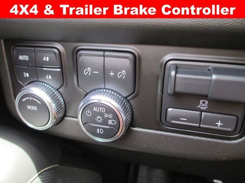 Used 2023 GMC Yukon XL SLT w/ SLT Luxury Package AWD/4WD image 20