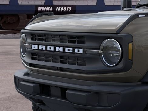 New 2026 Ford Bronco 2-Door w/ Sasquatch Package AWD/4WD image 18