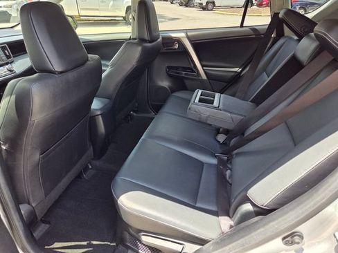 Used 2016 Toyota RAV4 Limited AWD/4WD image 9