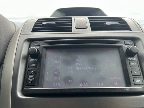 Used 2012 Toyota Corolla S FWD image 21