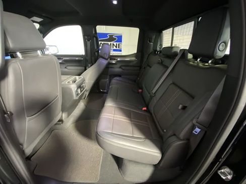 Certified 2024 Chevrolet Silverado 1500 High Country w/ Technology Package AWD/4WD image 31
