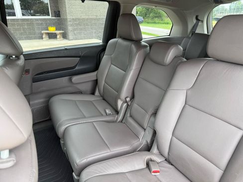 Used 2014 Honda Odyssey EX-L image 10