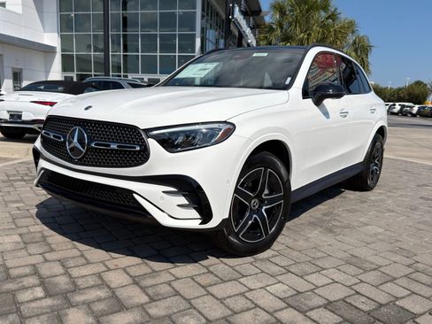 New 2026 Mercedes-Benz GLC 300 image 1