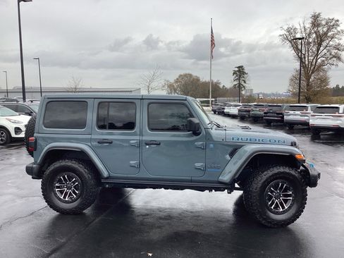 Used 2024 Jeep Wrangler Unlimited Rubicon 4xe image 5