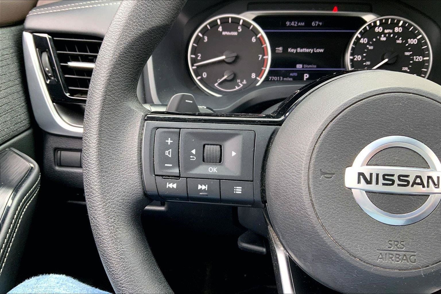Used 2021 Nissan Rogue SV AWD/4WD image 17