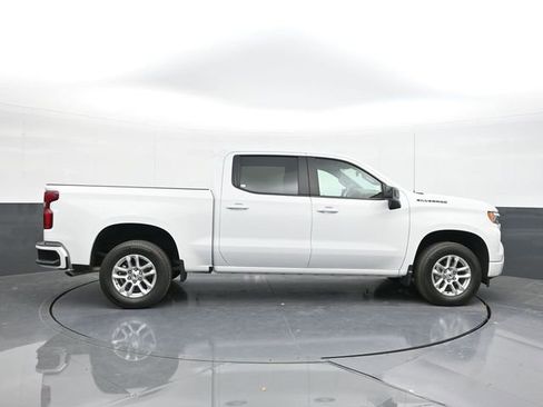 New 2025 Chevrolet Silverado 1500 RST w/ LPO, Dark Essentials Package image 18