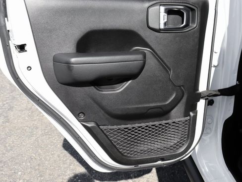 Used 2023 Jeep Gladiator Mojave w/ LED Lighting Group image 33