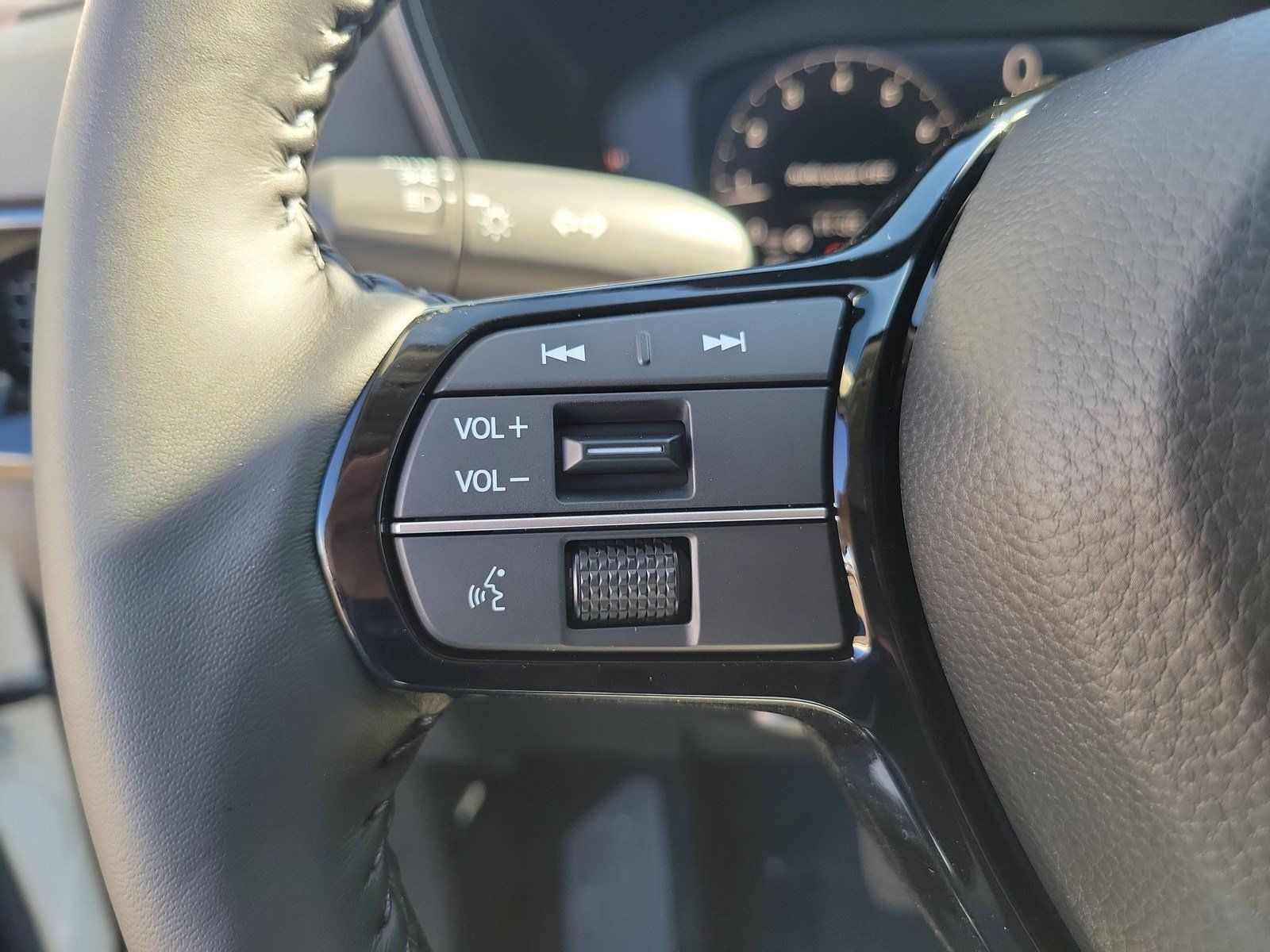 Used 2026 Honda CR-V EX-L image 19