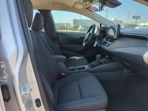 Used 2026 Toyota Corolla LE FWD image 21