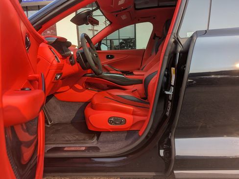 Used 2023 Aston Martin DBX 707 image 13