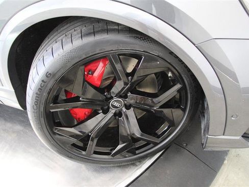 Used 2022 Audi RS Q8 w/ Carbon Optic Package image 41