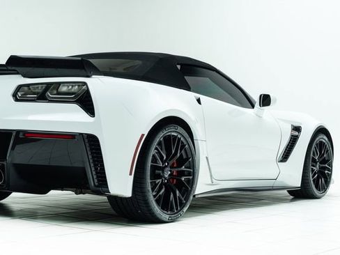 Used 2016 Chevrolet Corvette Z06 image 12