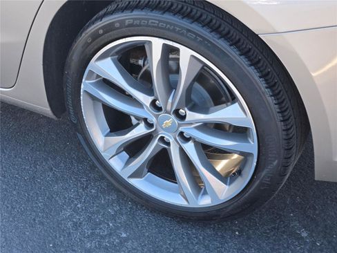 Used 2024 Chevrolet Malibu LT image 18