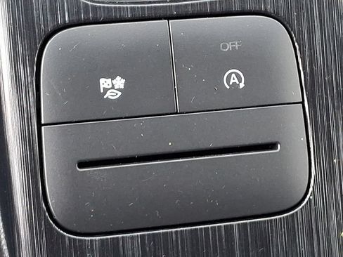 Used 2026 Ford Escape ST-Line AWD/4WD image 25