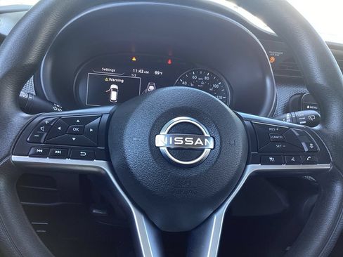 Used 2024 Nissan Kicks SV FWD image 16