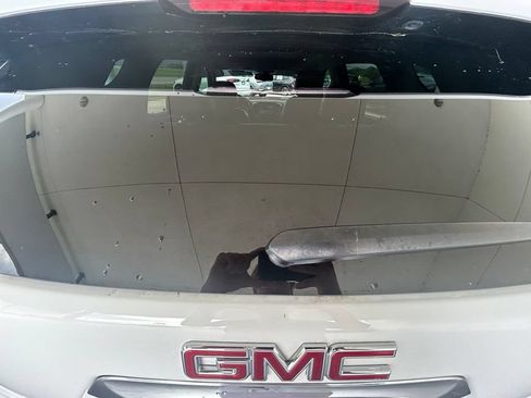 Used 2019 GMC Terrain SLT w/ Preferred Package FWD image 29