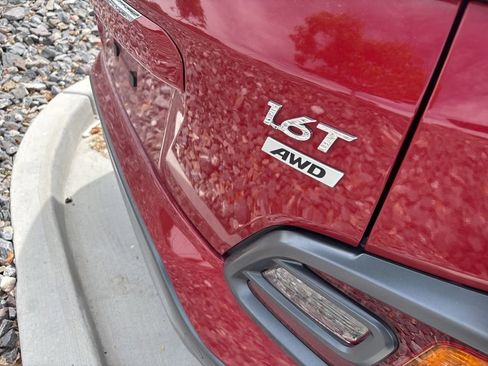 Used 2021 Hyundai Kona Limited image 3