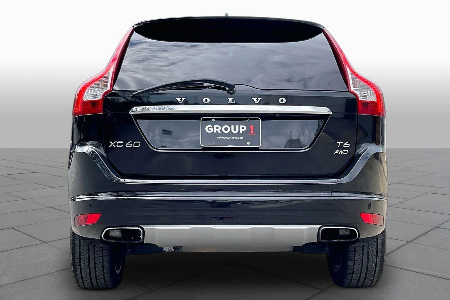 Used 2017 Volvo XC60 T6 Inscription w/ Preferred Option Package AWD/4WD image 4