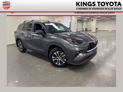 Used 2023 Toyota Highlander XLE w/ Protection Package #3 (TMS)