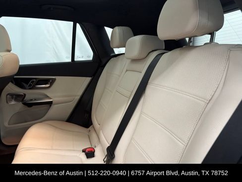 Certified 2024 Mercedes-Benz GLC 300 image 17