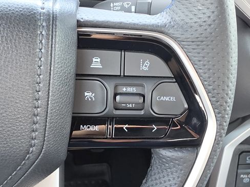 Certified 2025 Toyota Tundra Platinum AWD/4WD image 18