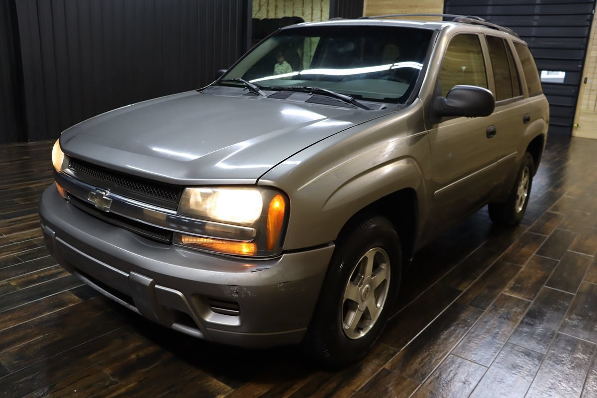 Used 2006 Chevrolet TrailBlazer LS w/ LS Preferred Equipment Group RWD image 6
