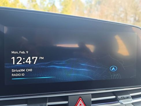 New 2026 Hyundai Elantra Limited FWD image 30