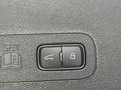 Used 2026 Lincoln Aviator Reserve w/ Jet Appearance Package AWD/4WD image 16