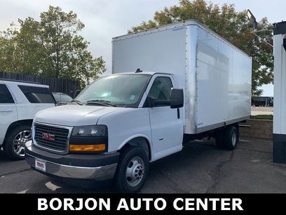 New 2024 GMC Savana 3500 Extended w/ Power Convenience Package